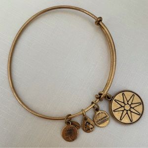 Alex and Ani Gold Bracelet - Star of Venus - Charm Bangle